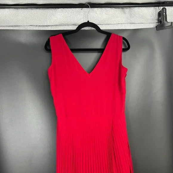 WHBM | Size 14. Red Crepe Pleated dress - Picture 3 of 13